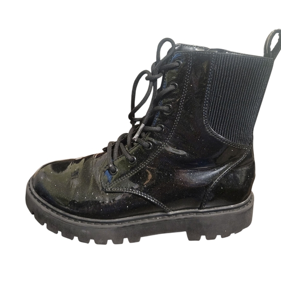 Art Class Girls Sparkly Black Lace-Up Combat Boots, Size 5 - Picture 1 of 11